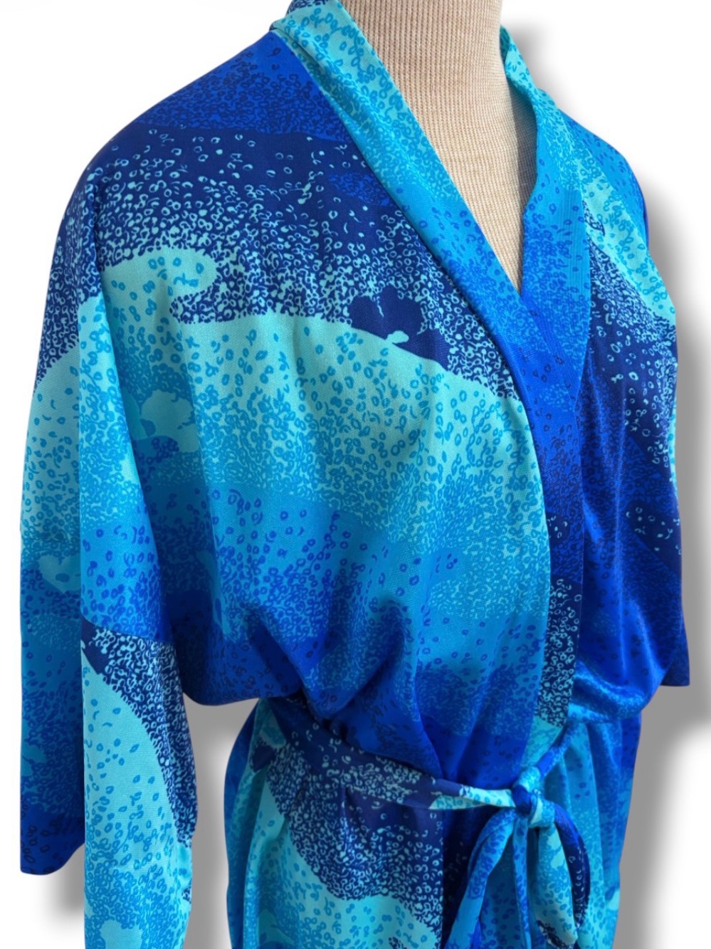 VTG Catalina Short Kimono Robe Abstract Blue Ocean Cover Up Wrap Size Large